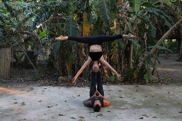 AcroYoga