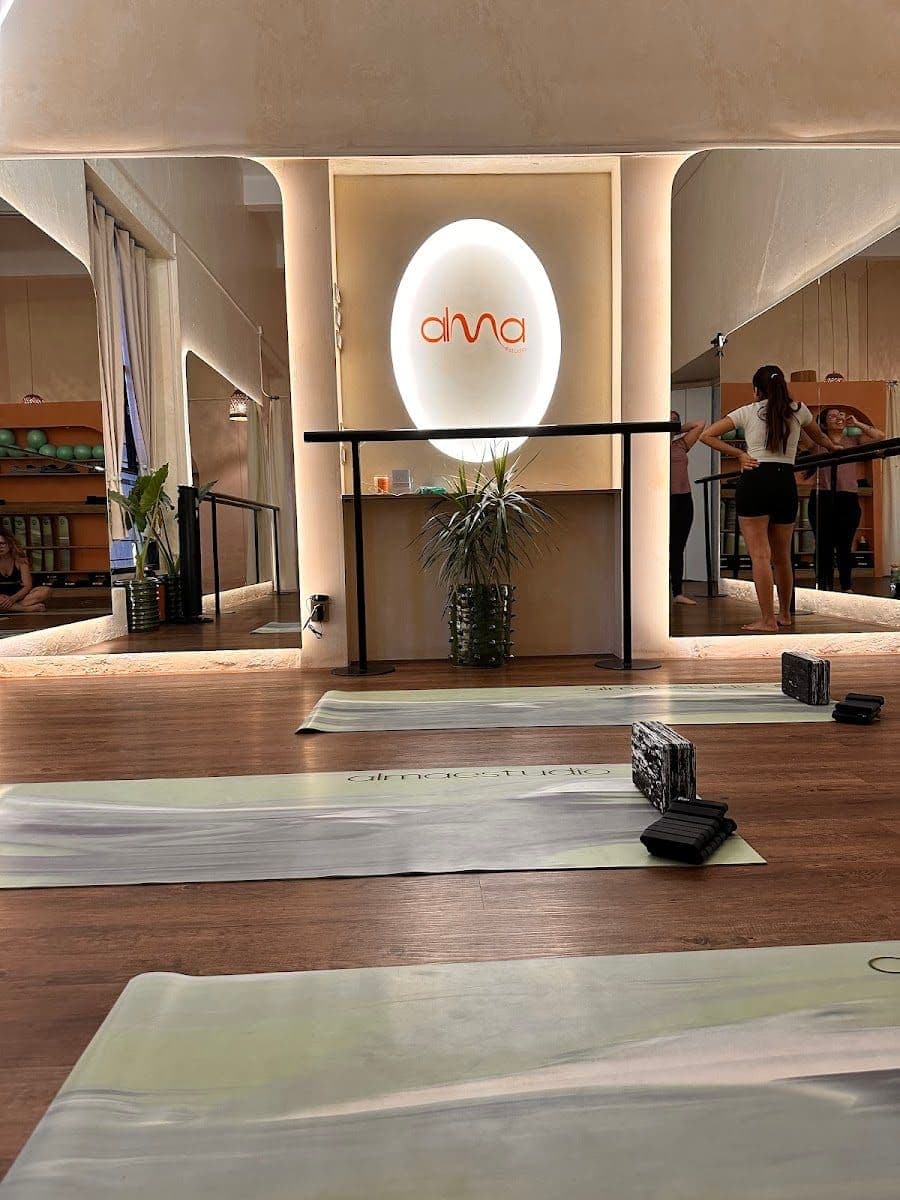 Om Yoga