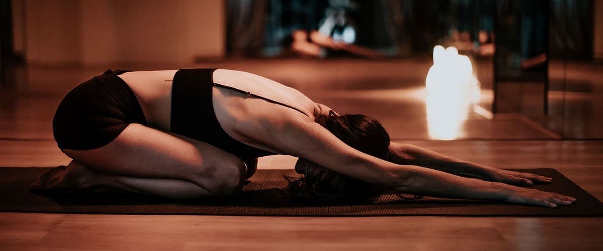 Bikram Yoga 90